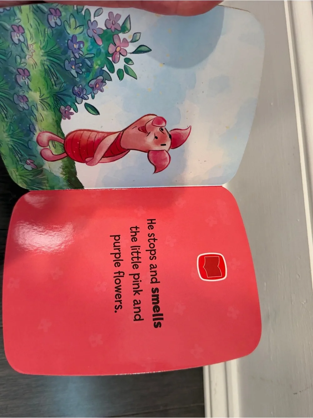 NWOT Disney Winnie the Pooh Piglet's Walk Me Reader Jr Board Book Learn to Read